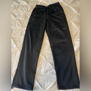 Nike Black Therma-fit. Mens small with Logo